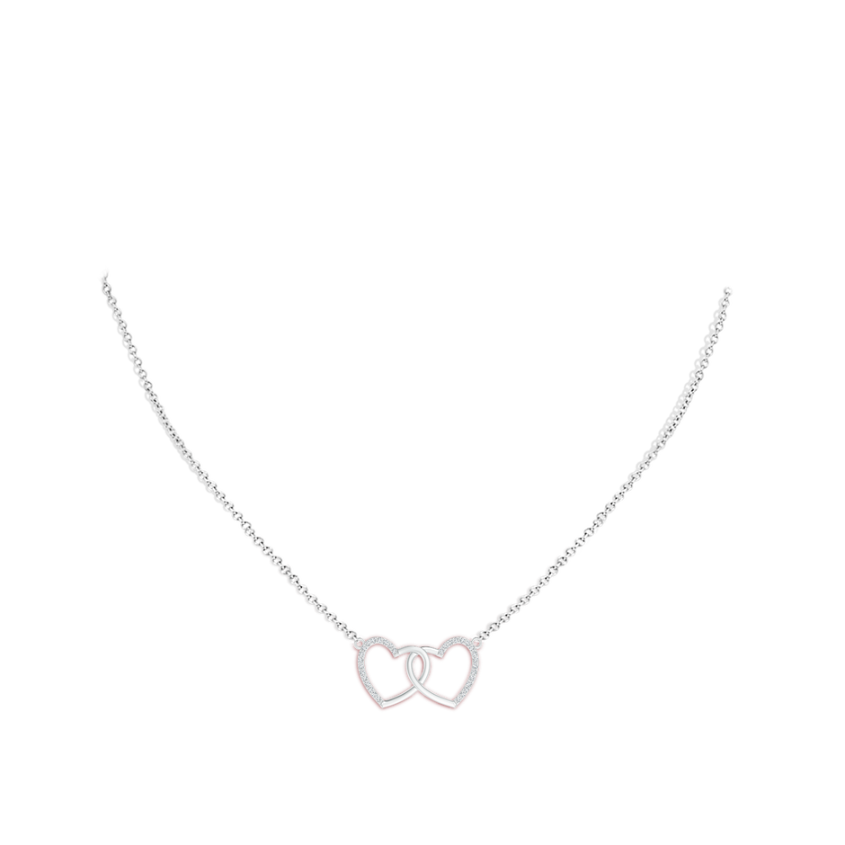 0.9mm GVS2 Interlocking Diamond Twin Heart Necklace in White Gold Body-Neck