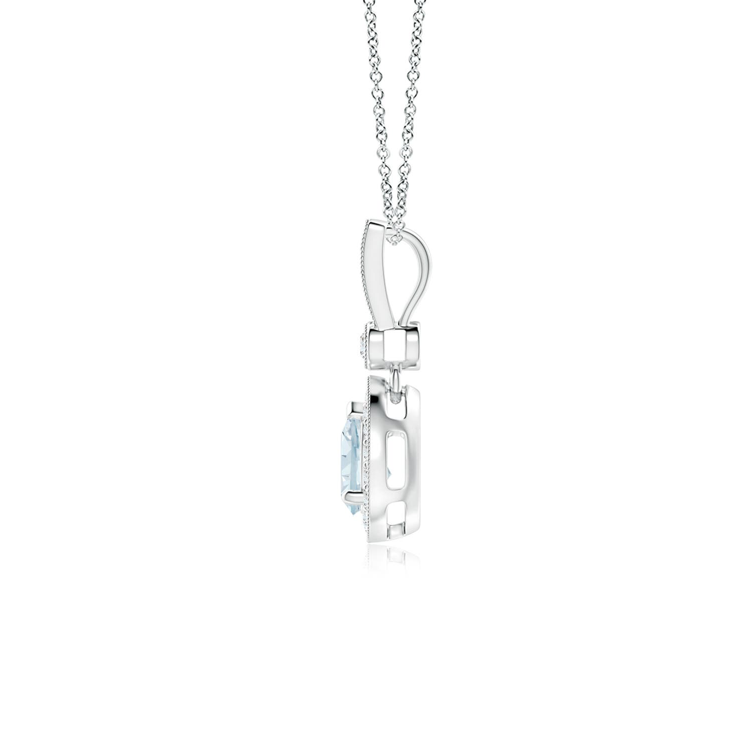 A - Aquamarine / 0.48 CT / 14 KT White Gold