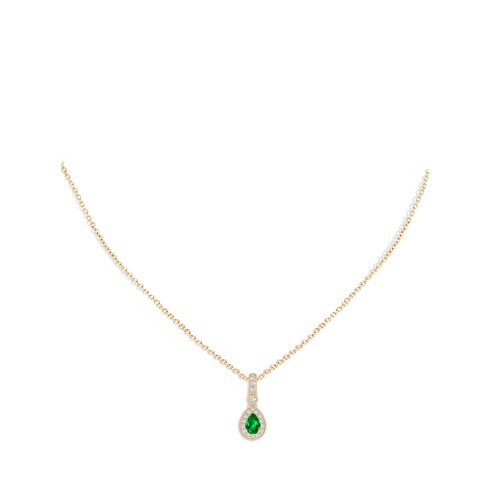 6x4mm AAAA Pear-Shaped Emerald and pave Diamond Halo Pendant in Yellow Gold Body-Neck