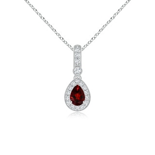 Pear AAA Garnet