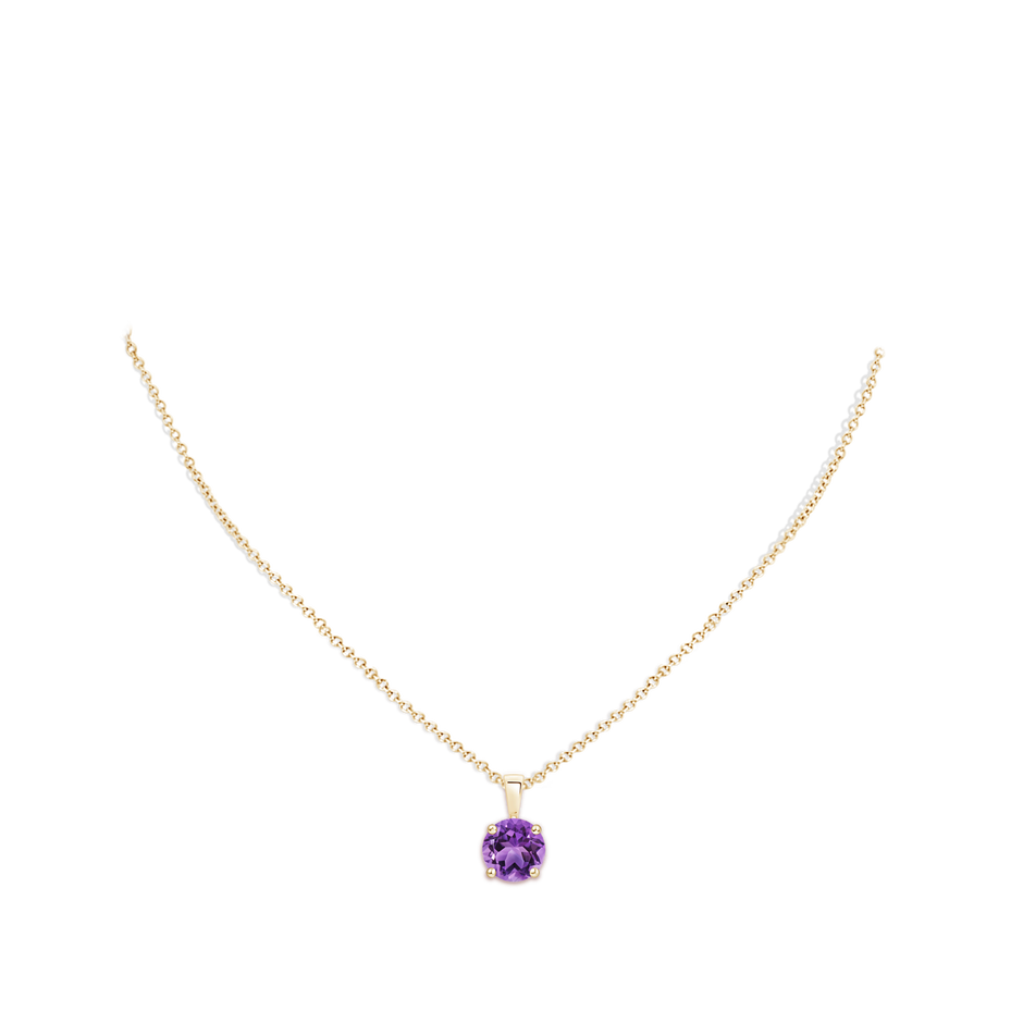10mm AA Classic Prong-Set Round Amethyst Solitaire Pendant in Yellow Gold pen