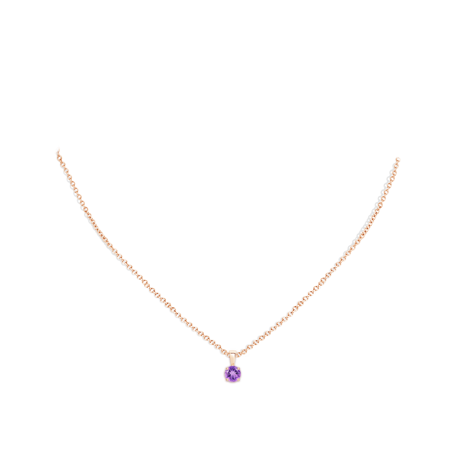 5mm A Classic Prong-Set Round Amethyst Solitaire Pendant in Rose Gold pen