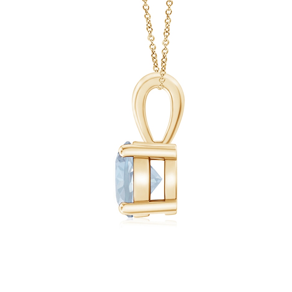 6mm A Classic Prong-Set Round Aquamarine Solitaire Pendant in Yellow Gold side 199