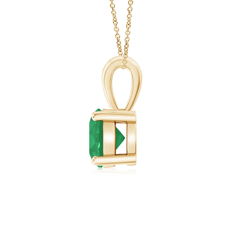 6mm A Classic Prong-Set Round Emerald Solitaire Pendant in Yellow Gold side 199