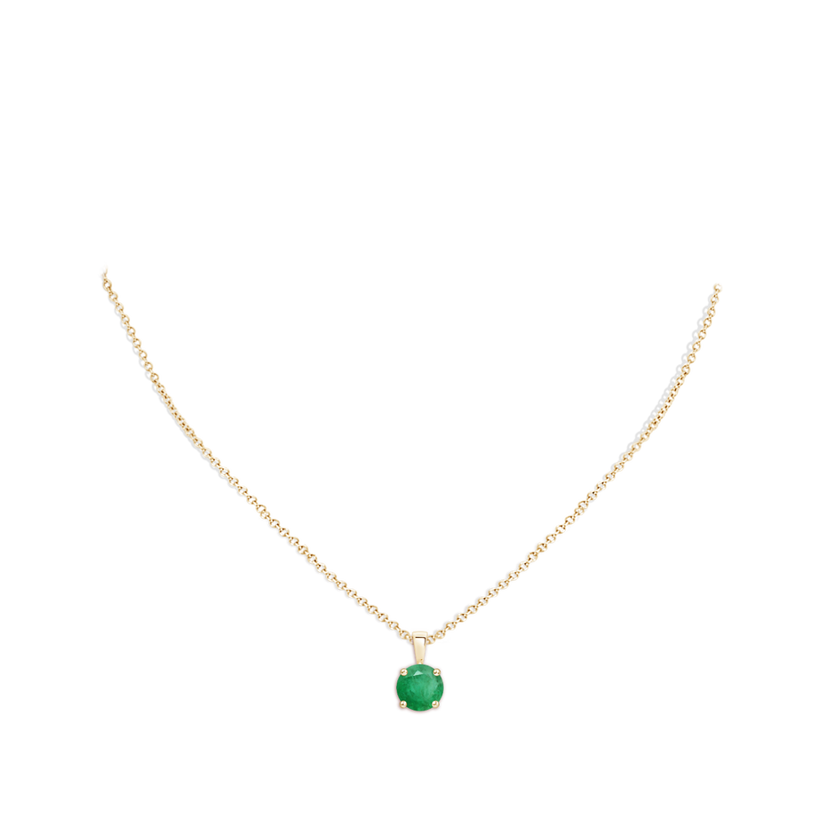 8mm A Classic Prong-Set Round Emerald Solitaire Pendant in Yellow Gold pen