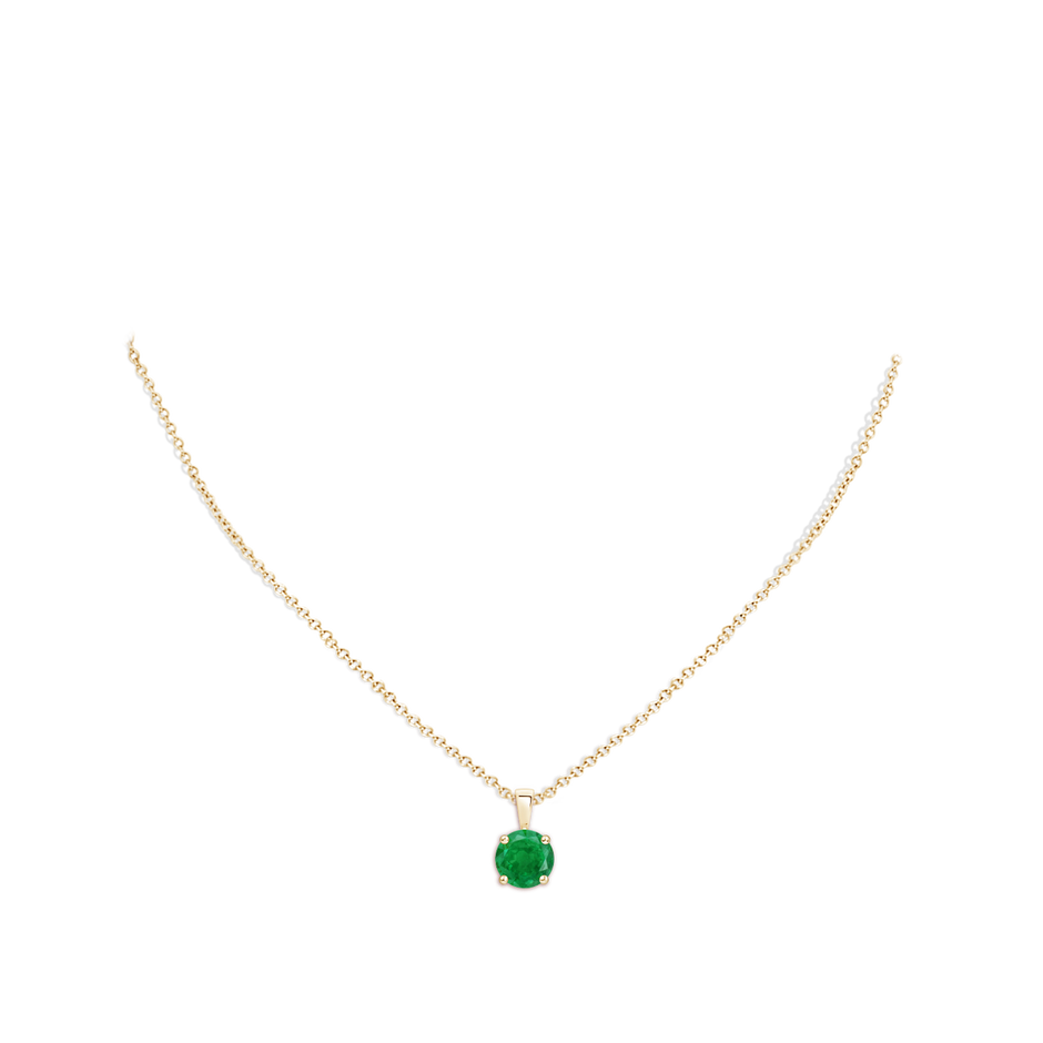 8mm AA Classic Prong-Set Round Emerald Solitaire Pendant in 18K Yellow Gold pen
