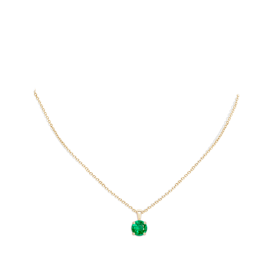 8mm AAA Classic Prong-Set Round Emerald Solitaire Pendant in Yellow Gold pen