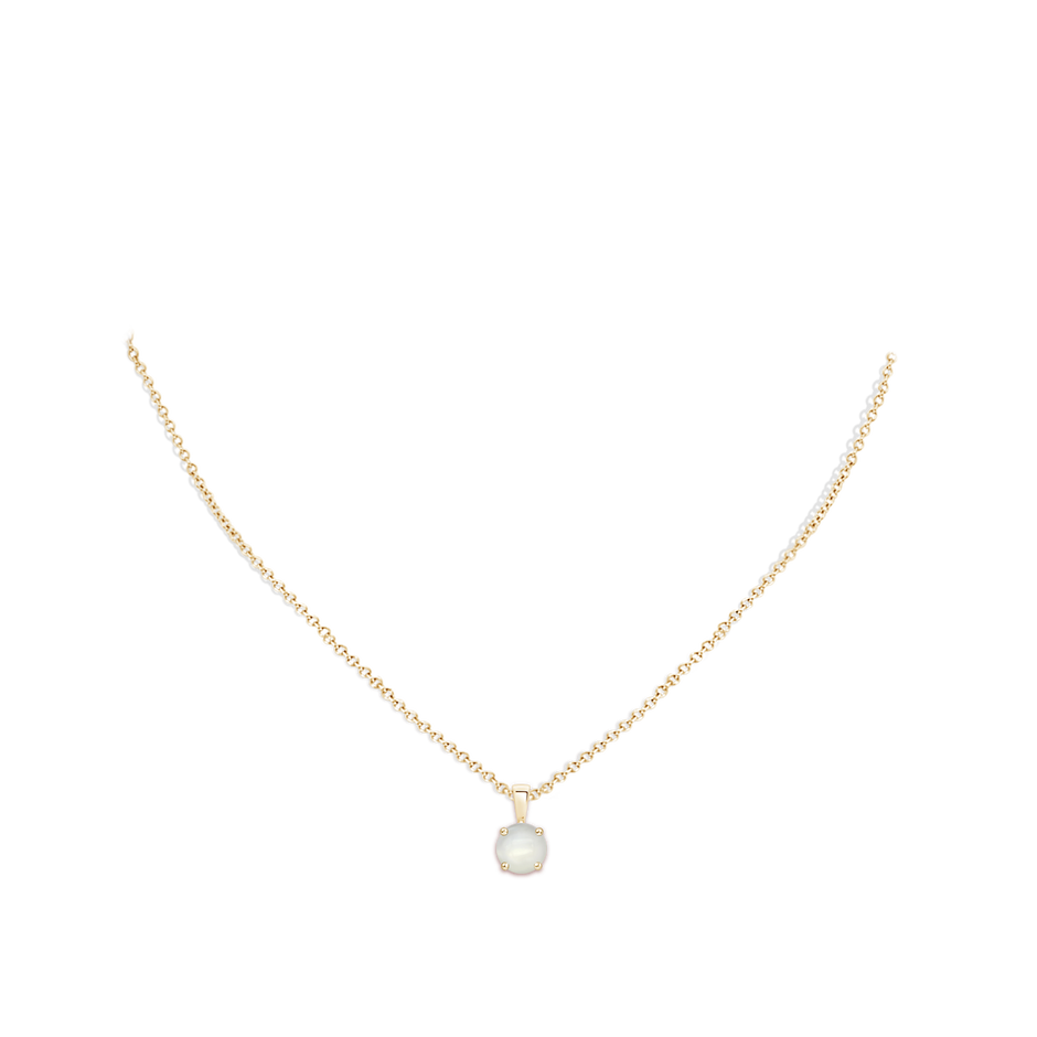 7mm AAAA Classic Prong-Set Round Moonstone Solitaire Pendant in Yellow Gold pen