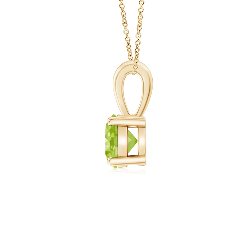 5mm AA Classic Prong-Set Round Peridot Solitaire Pendant in Yellow Gold side 199
