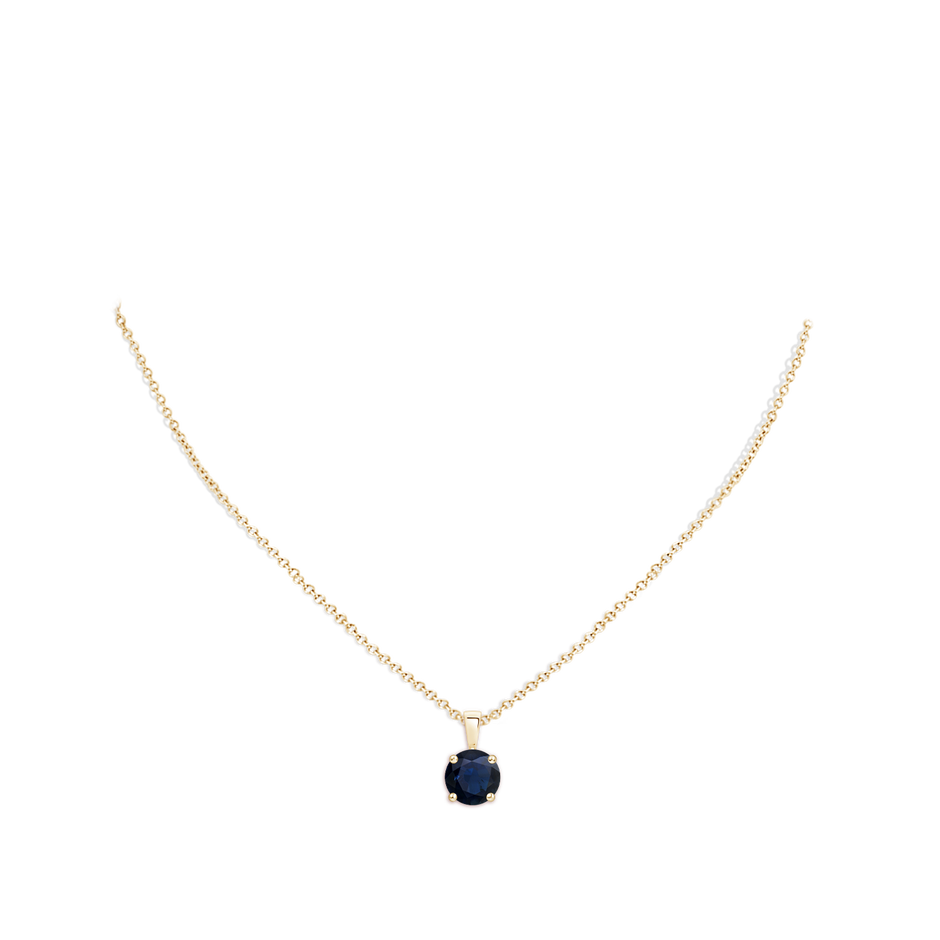 9mm A Classic Prong-Set Round Blue Sapphire Solitaire Pendant in Yellow Gold pen