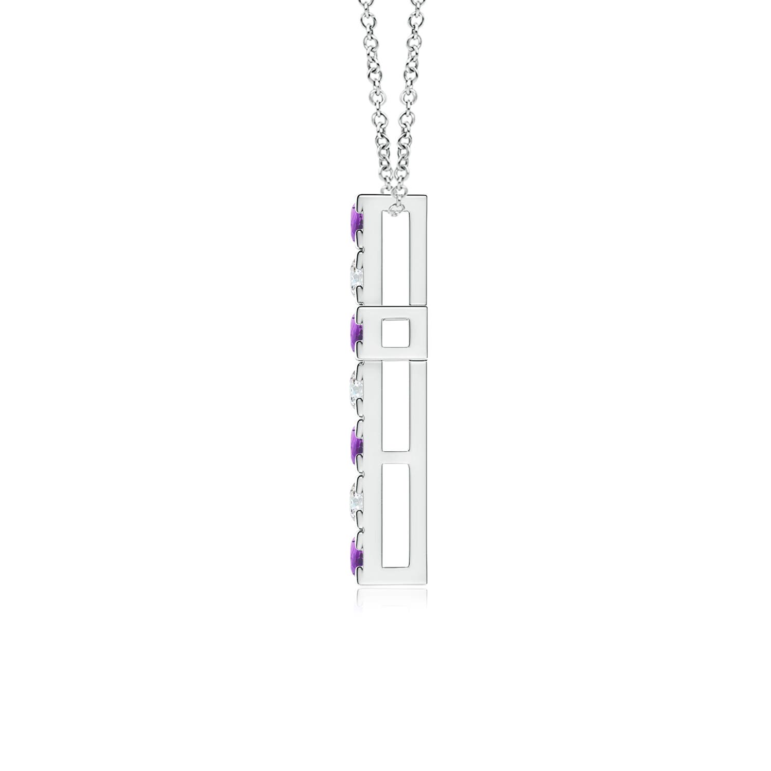 AA - Amethyst / 0.71 CT / 14 KT White Gold