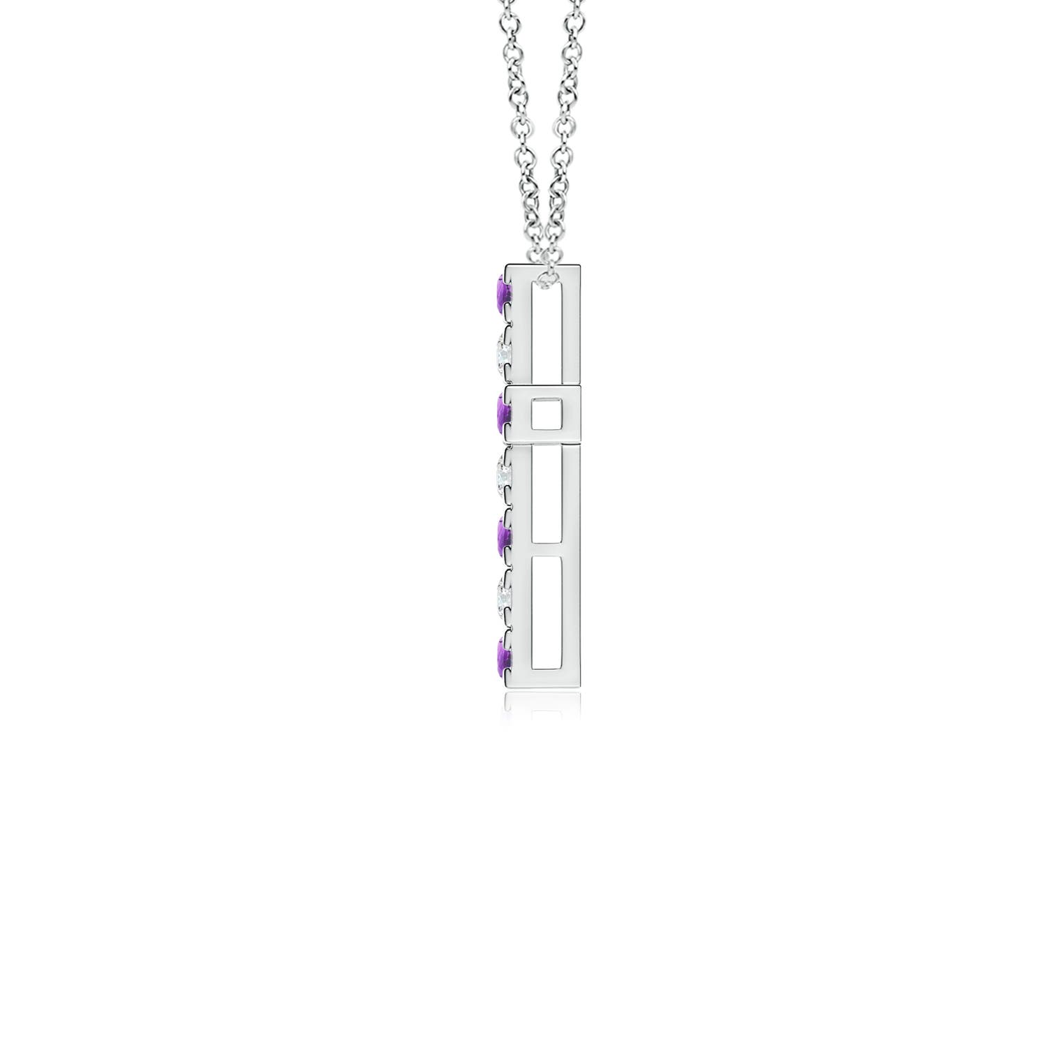 AA - Amethyst / 0.36 CT / 14 KT White Gold