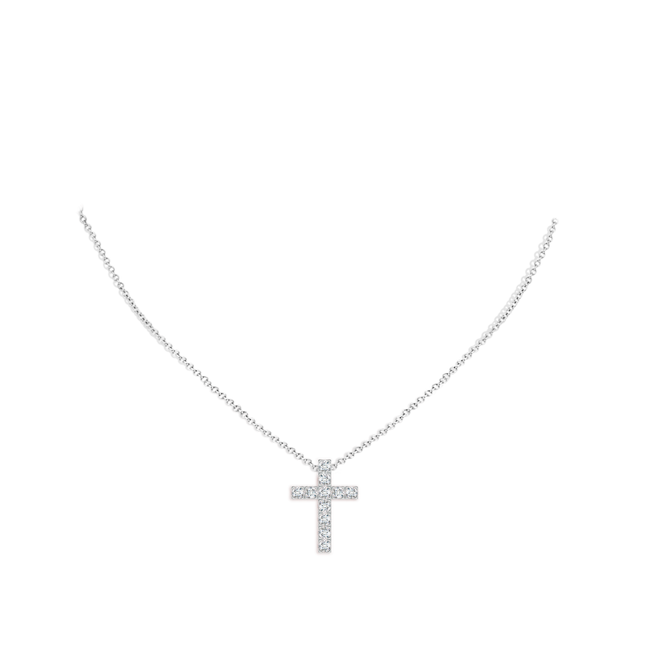 2mm GVS2 Flat Prong-Set Diamond Cross Pendant in White Gold pen