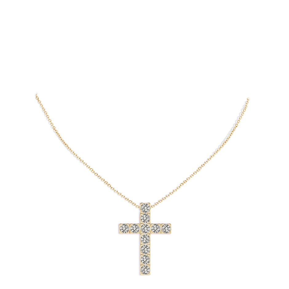 3.5mm KI3 Flat Prong-Set Diamond Cross Pendant in Yellow Gold pen