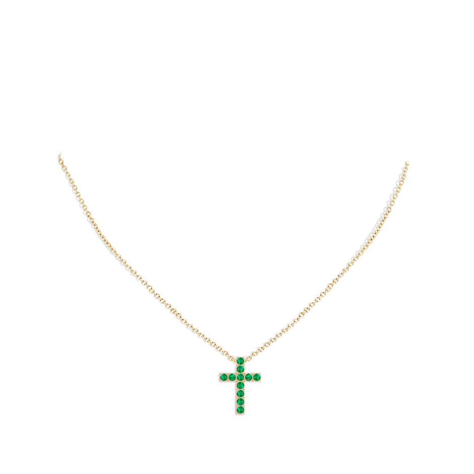 2mm AAA Flat Prong-Set Emerald Cross Pendant in Yellow Gold pen