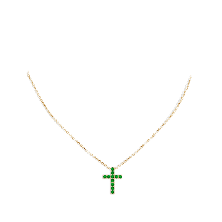 2mm AAAA Flat Prong-Set Emerald Cross Pendant in Yellow Gold pen