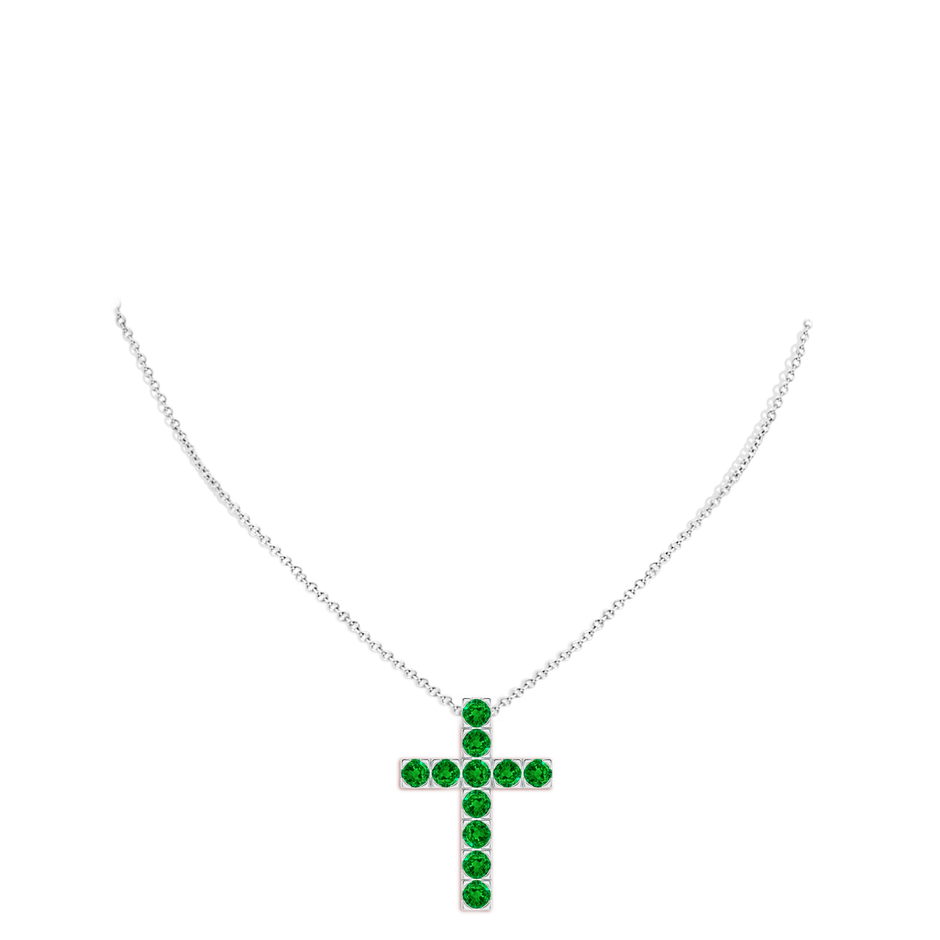 4mm AAAA Flat Prong-Set Emerald Cross Pendant in P950 Platinum pen