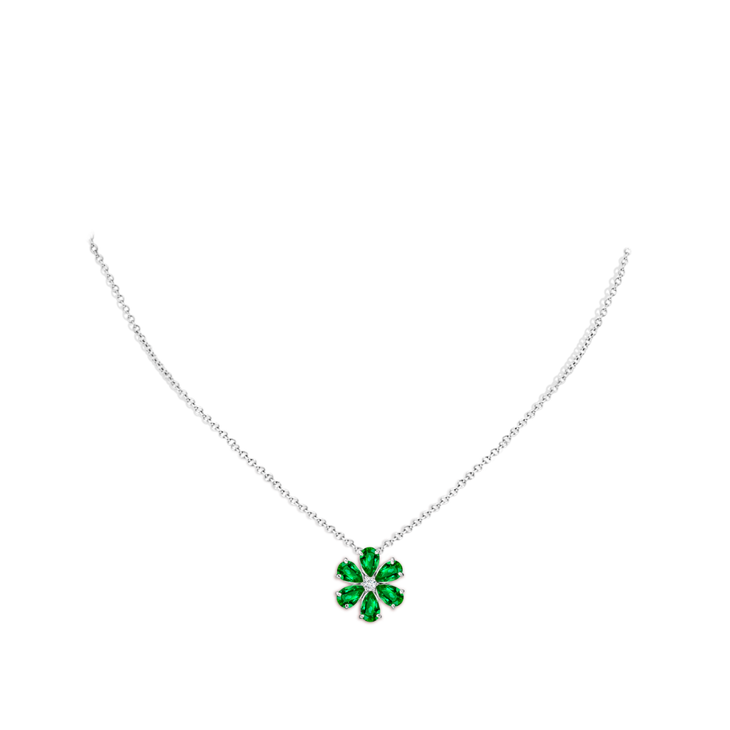 6x4mm AAAA Emerald Flower Cluster Pendant with Diamond in White Gold pen