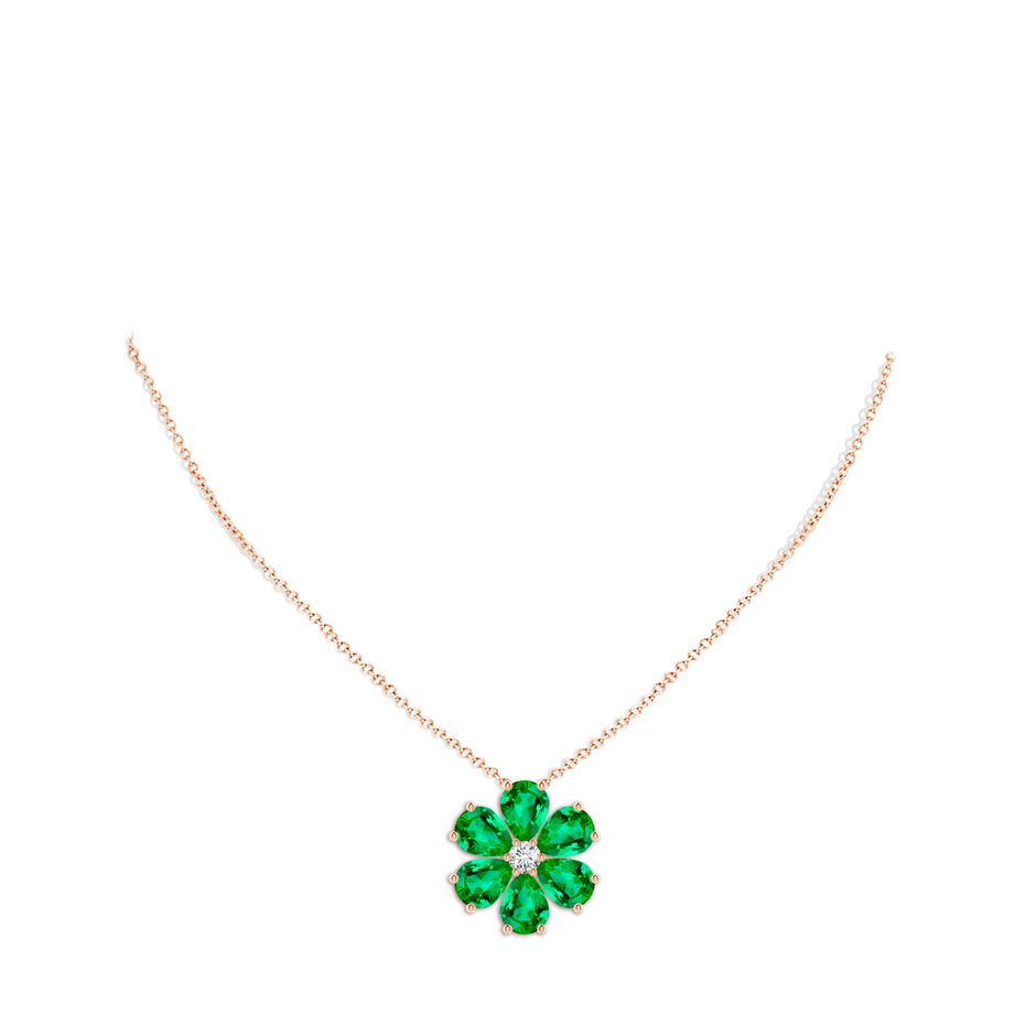 9x7mm AAA Emerald Flower Cluster Pendant with Diamond in Rose Gold pen