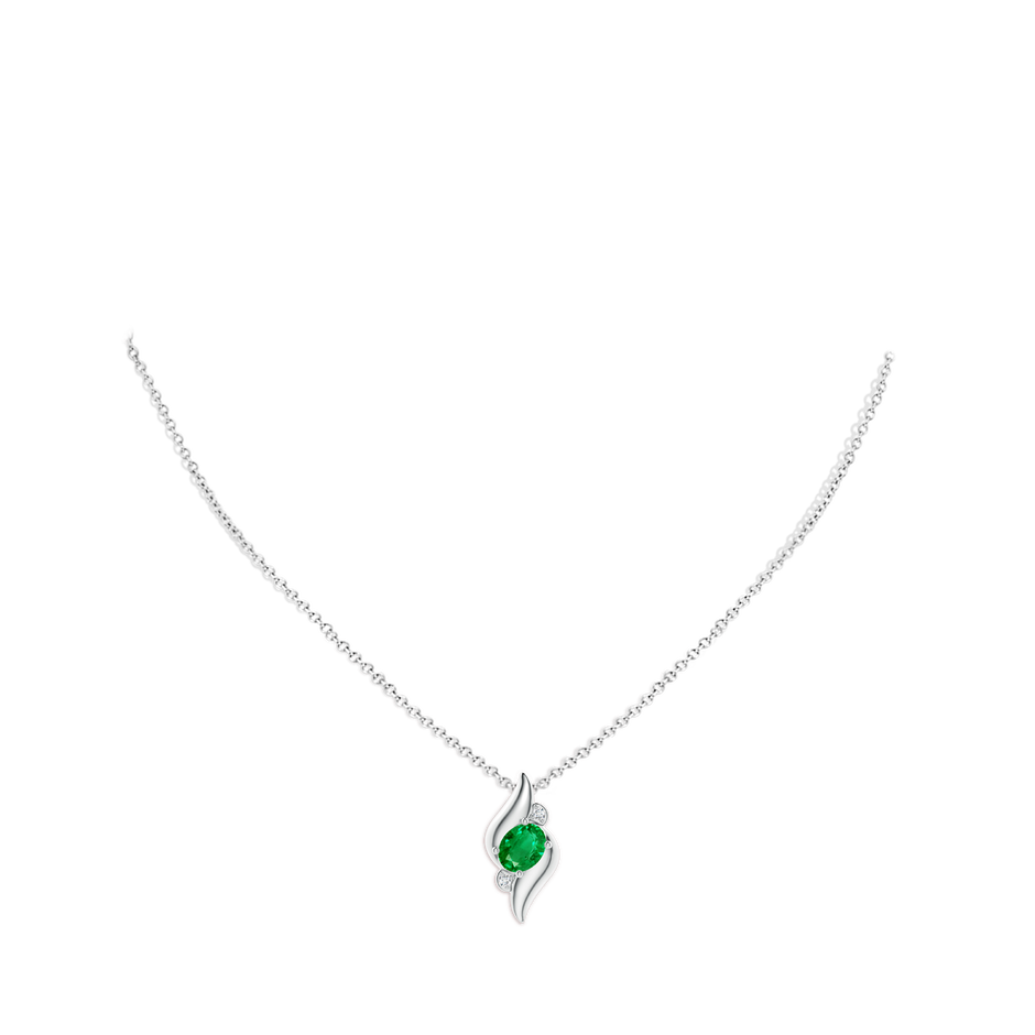 8x6mm AAA Shell Style Oval Emerald and Diamond Pendant in P950 Platinum pen
