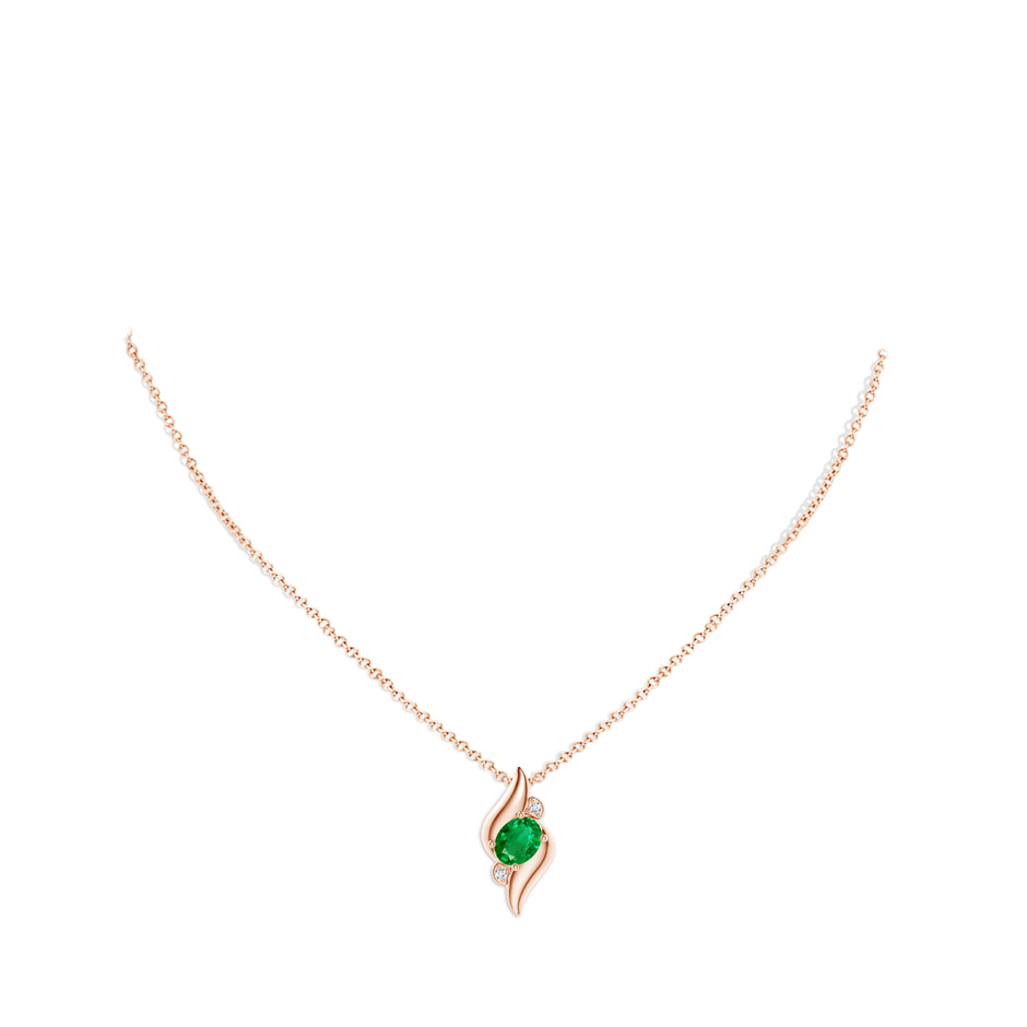 8x6mm AAA Shell Style Oval Emerald and Diamond Pendant in Rose Gold pen