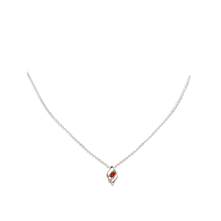 4x3mm AAAA Shell Style Oval Spessartite and Diamond Pendant in White Gold pen