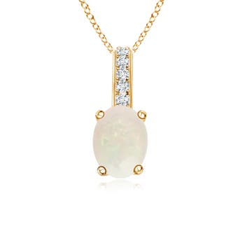 A - Opal / 0.48 CT / 14 KT Yellow Gold