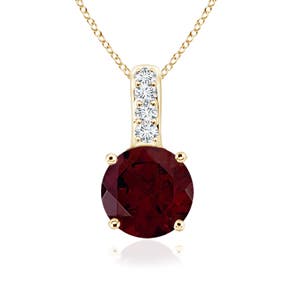 A - Garnet / 0.62 CT / 14 KT Yellow Gold