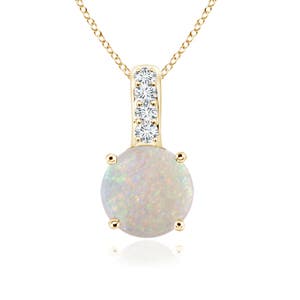 AA - Opal / 0.35 CT / 14 KT Yellow Gold