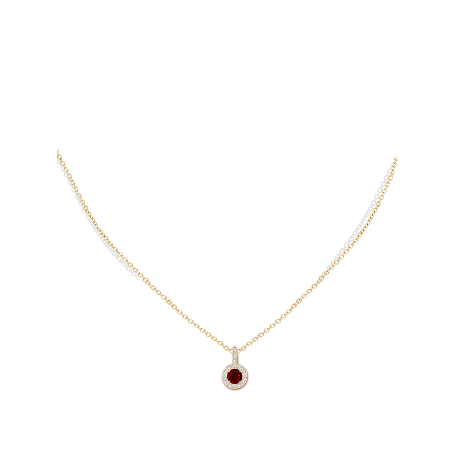 5mm AAAA Ruby Pendant with Bar-Set Diamond Halo in Yellow Gold pen