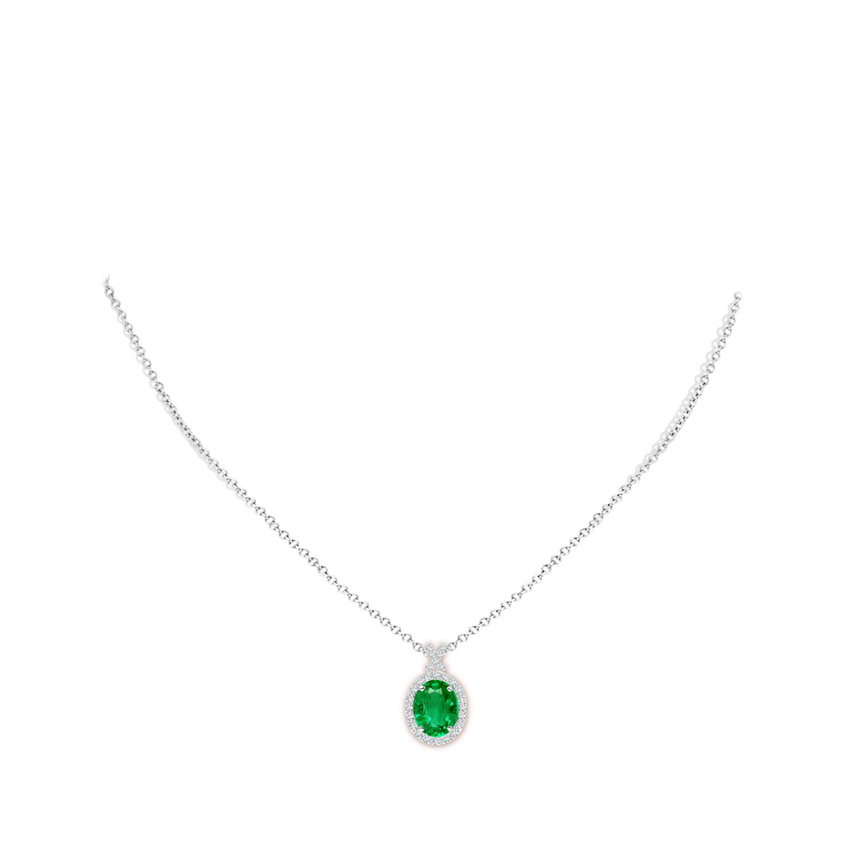 10x8mm AAA Vintage Style Emerald Pendant with Diamond Halo in P950 Platinum pen