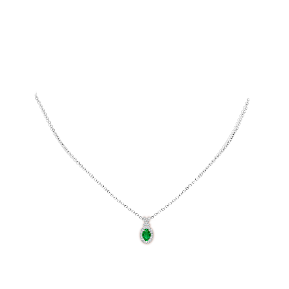 6x4mm AAAA Vintage Style Emerald Pendant with Diamond Halo in P950 Platinum pen