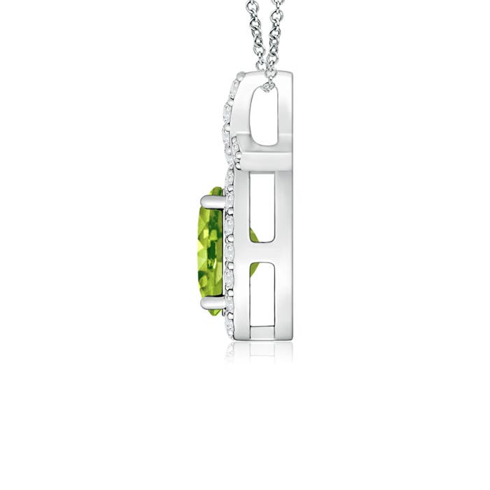 AAA - Peridot / 0.68 CT / 14 KT White Gold