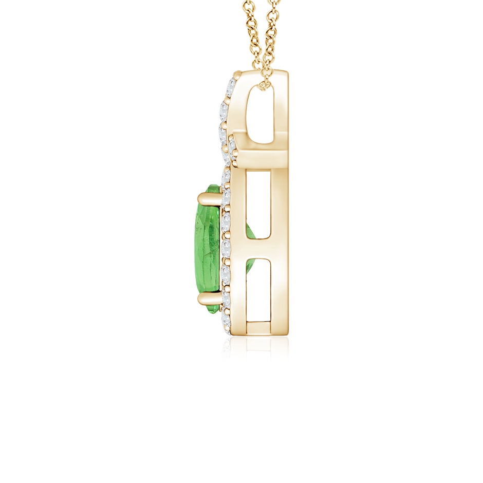 6x4mm A Vintage Style Tsavorite Pendant with Diamond Halo in Yellow Gold side 199