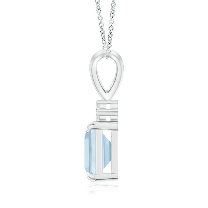 AA - Aquamarine / 0.99 CT / 14 KT White Gold