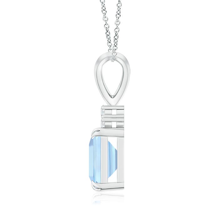 AAA - Aquamarine / 0.99 CT / 14 KT White Gold