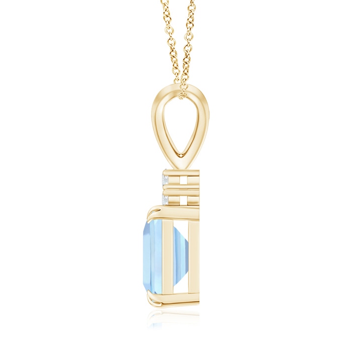 6mm AAA V-Bale Square Aquamarine Solitaire Pendant with Diamond in Yellow Gold product image