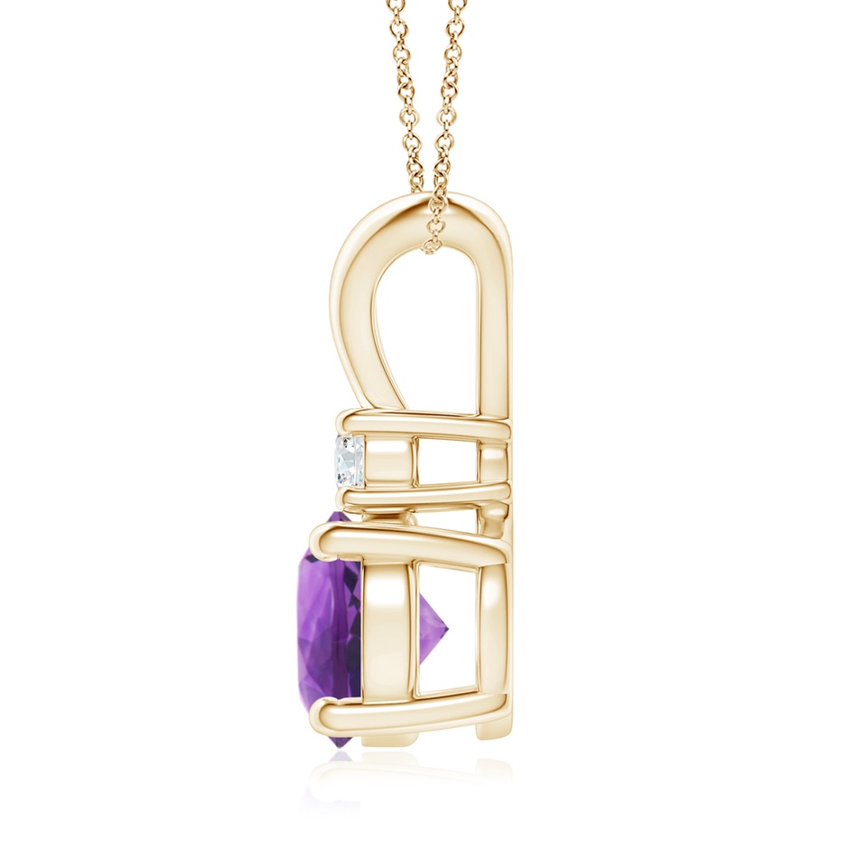 8mm AAA Round Amethyst Solitaire V-Bale Pendant with Diamond in Yellow Gold side 199