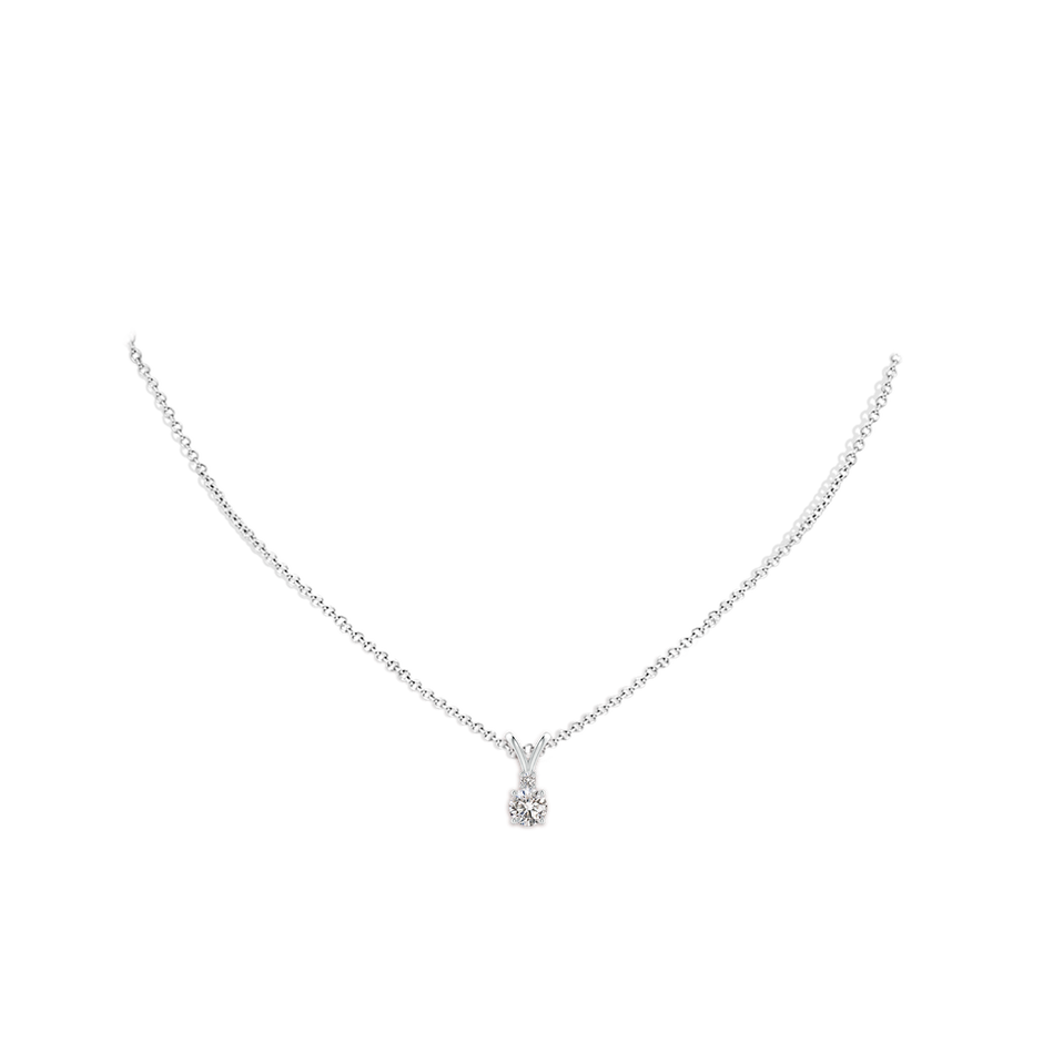 5mm IJI1I2 Round Diamond Solitaire V-Bale Pendant with Diamond Accent in S999 Silver pen