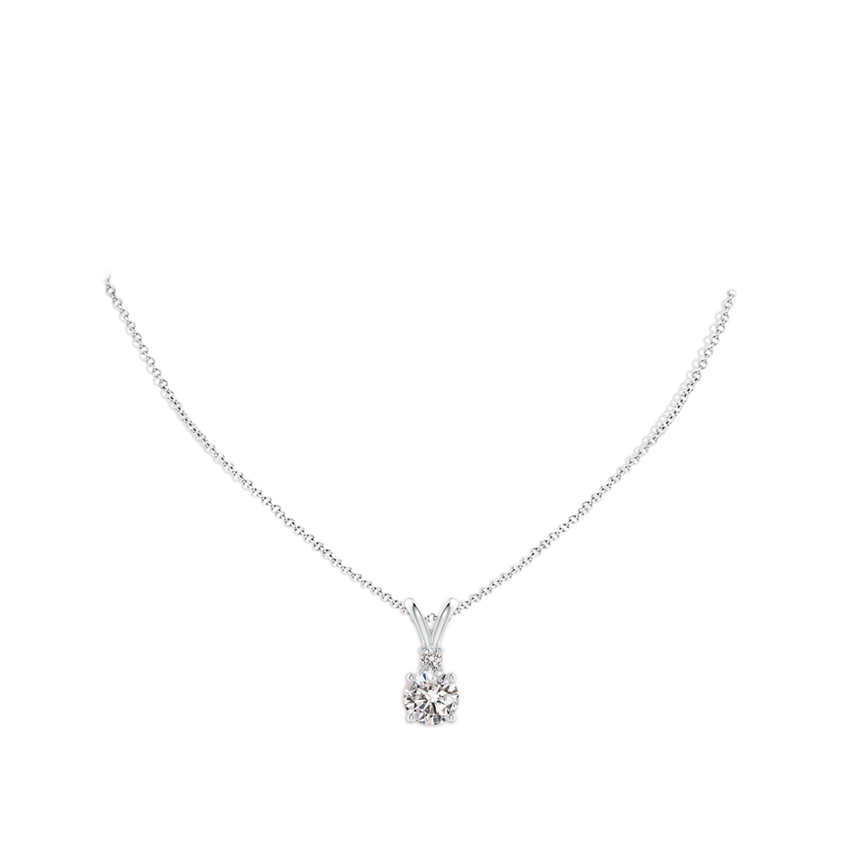 9.2mm IJI1I2 Round Diamond Solitaire V-Bale Pendant with Diamond Accent in P950 Platinum pen