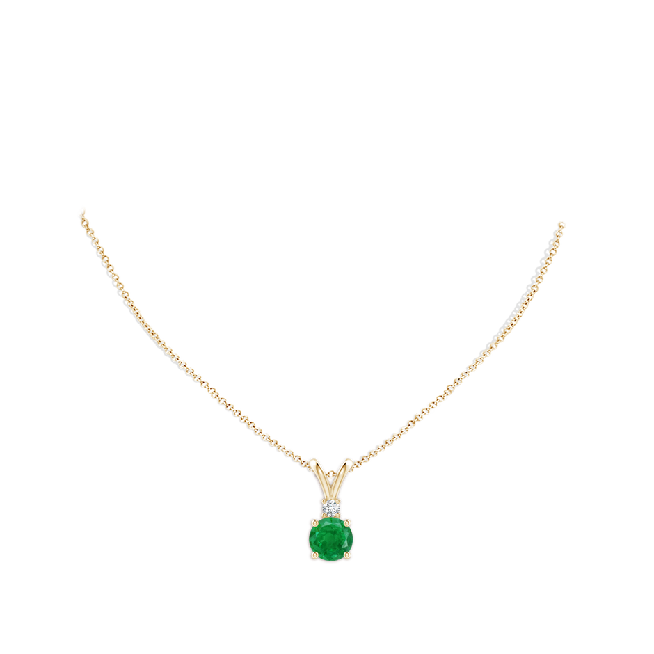 10mm AA Round Emerald Solitaire V-Bale Pendant with Diamond in Yellow Gold pen