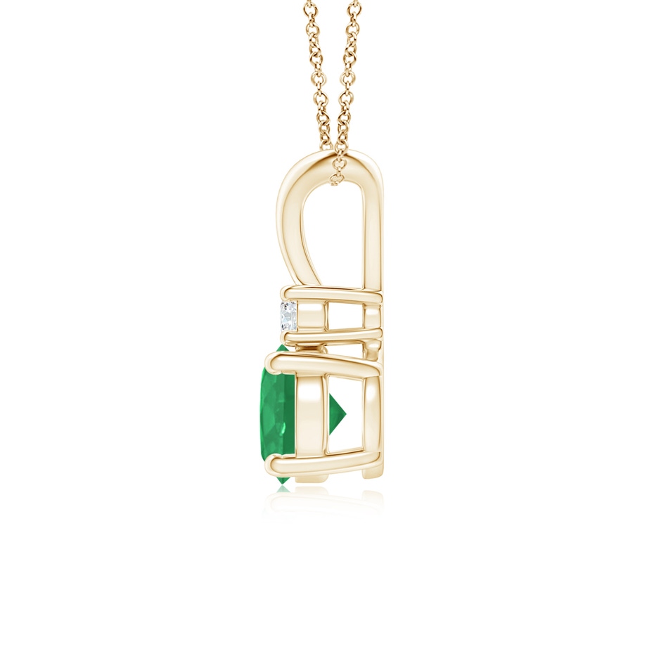 6mm A Round Emerald Solitaire V-Bale Pendant with Diamond in Yellow Gold side 199