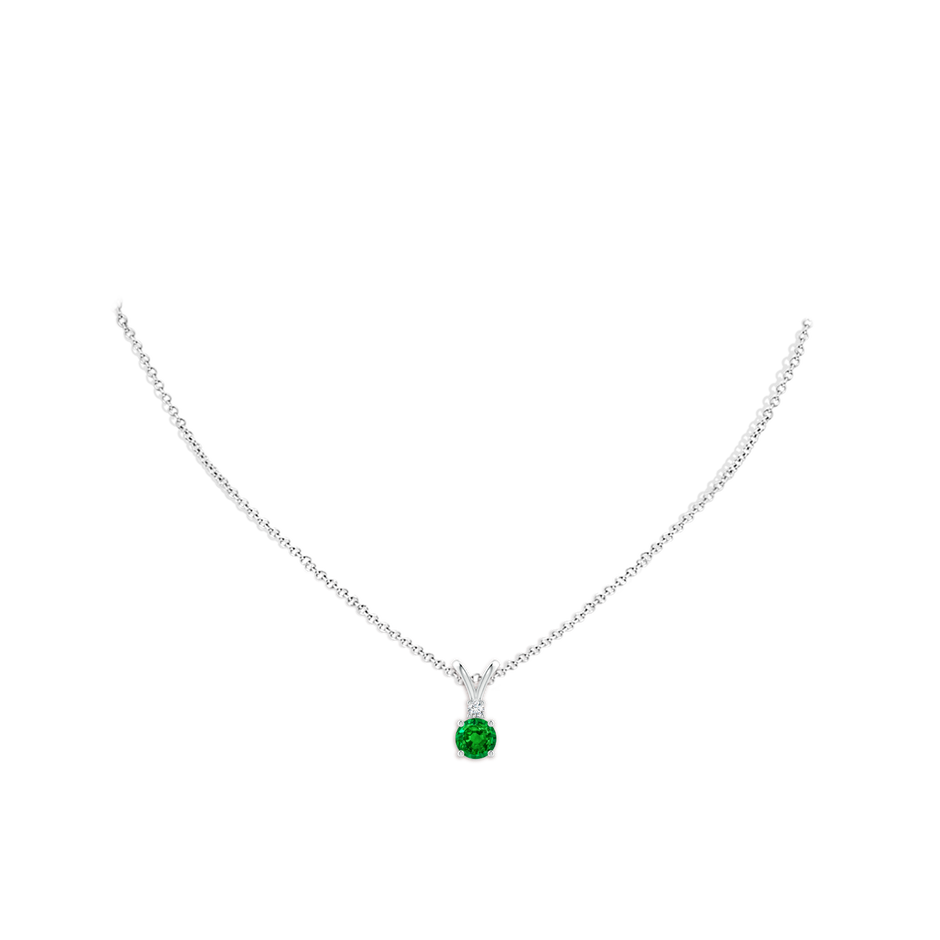 6mm AAAA Round Emerald Solitaire V-Bale Pendant with Diamond in P950 Platinum pen