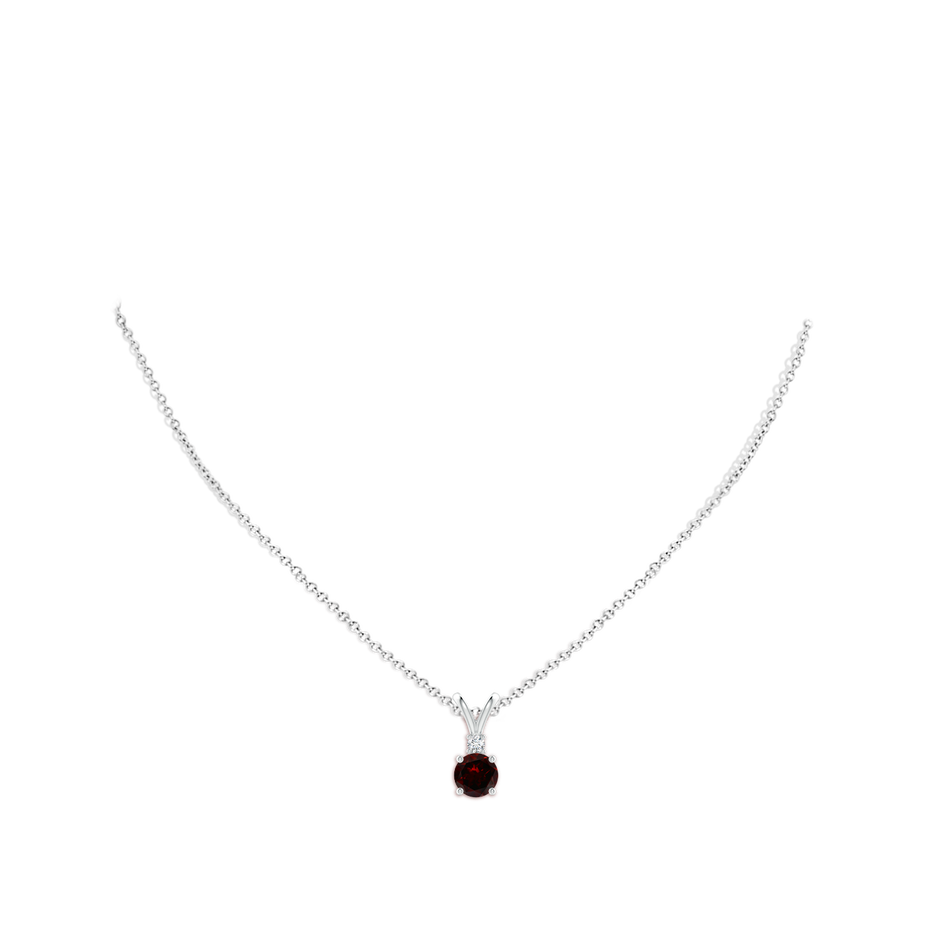 7mm A Round Garnet Solitaire V-Bale Pendant with Diamond in P950 Platinum pen
