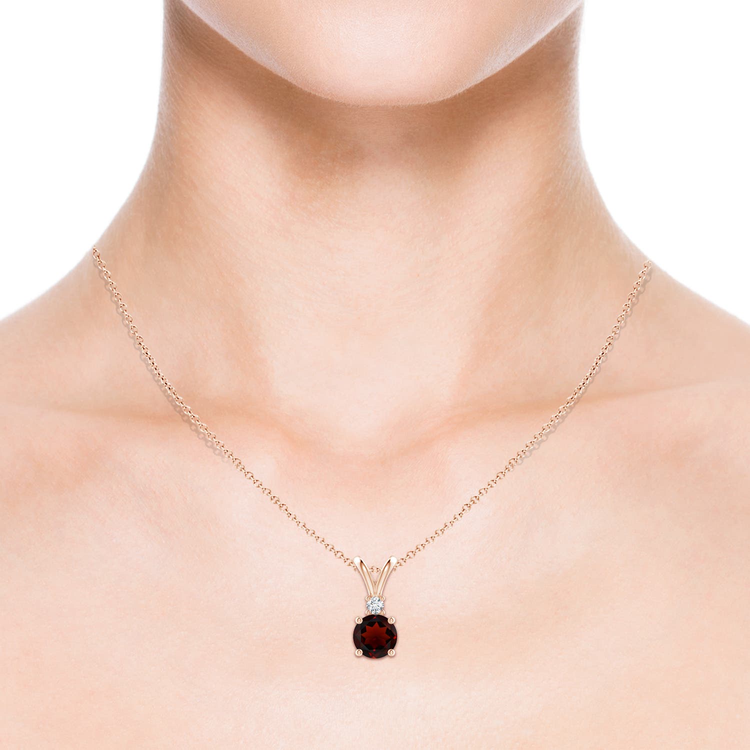 AA - Garnet / 3.33 CT / 14 KT Rose Gold