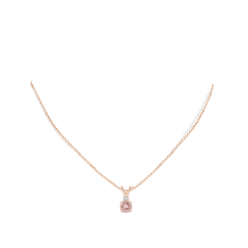 6mm AAAA Round Morganite Solitaire V-Bale Pendant with Diamond in Rose Gold body-neck