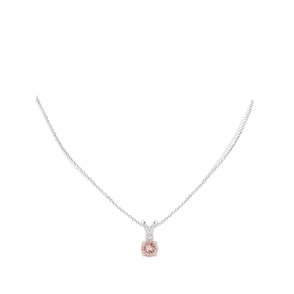 7mm AAAA Round Morganite Solitaire V-Bale Pendant with Diamond in White Gold body-neck