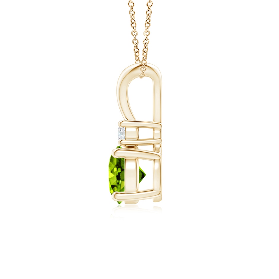 6mm AAAA Round Peridot Solitaire V-Bale Pendant with Diamond in Yellow Gold side 199