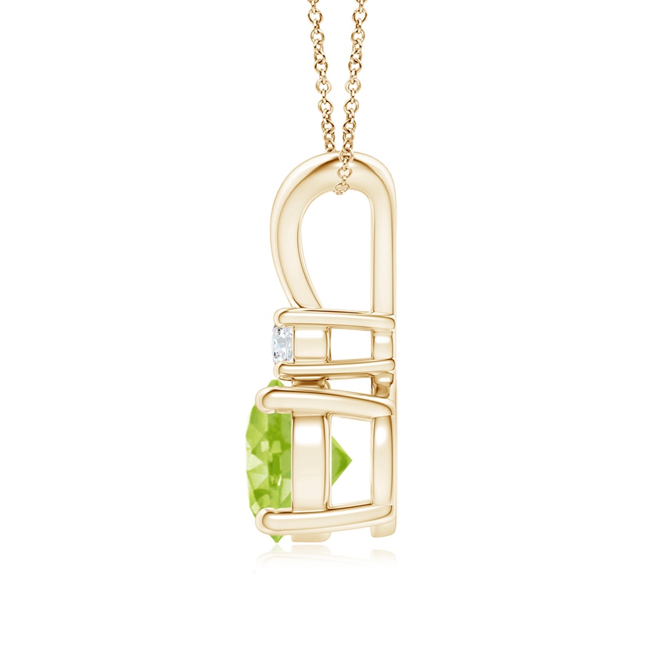 7mm AA Round Peridot Solitaire V-Bale Pendant with Diamond in Yellow Gold side 199
