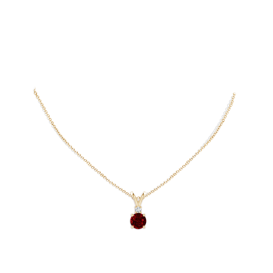 8mm AAAA Round Ruby Solitaire V-Bale Pendant with Diamond in Yellow Gold pen